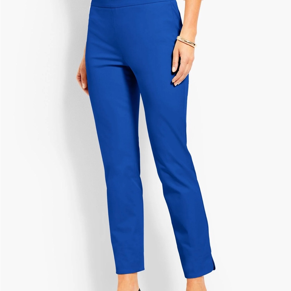White House Black Market Vibrant Blue Ankle Pants
